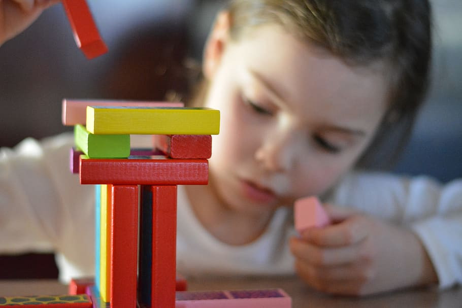 Unlocking Child Development: The Unmatched Value of Montessori Toys