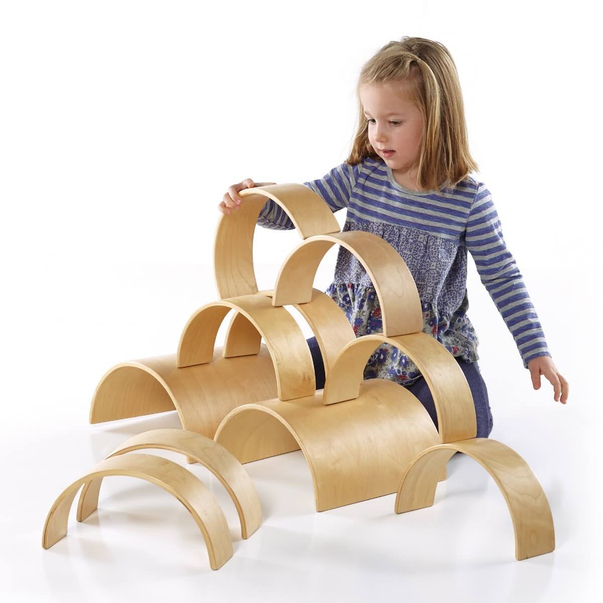 Guidecraft Arches and Tunnels - Fun and Educational Montessori toy