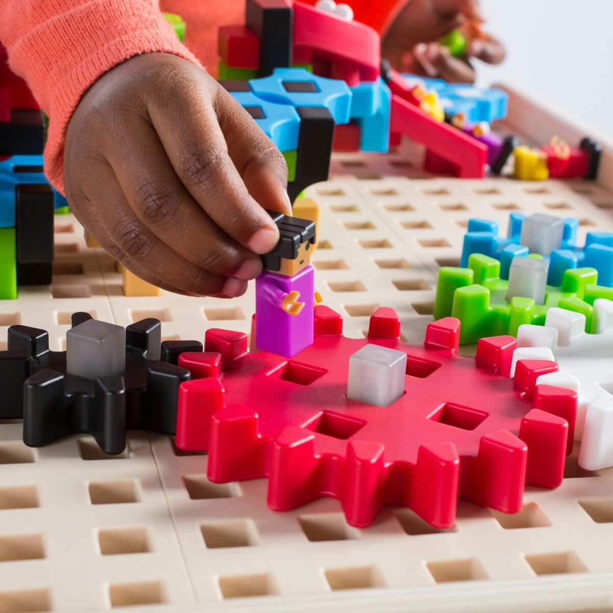 STEM Learning with IO Blocks Center