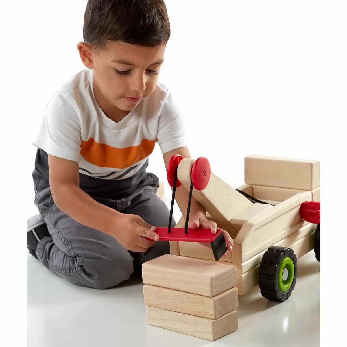 Guidecraft STEM Tow Truck - Educational Toy